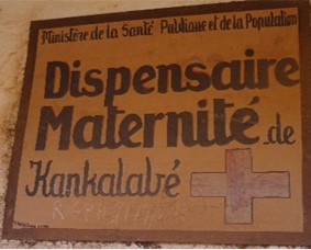 Panneau de la maternité de Kankalabé